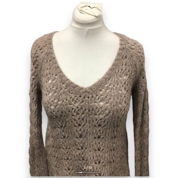 American Eagle Women’s V Neck Loose Knit Wool Blend Sweater, size M - Picture 4 of 11
